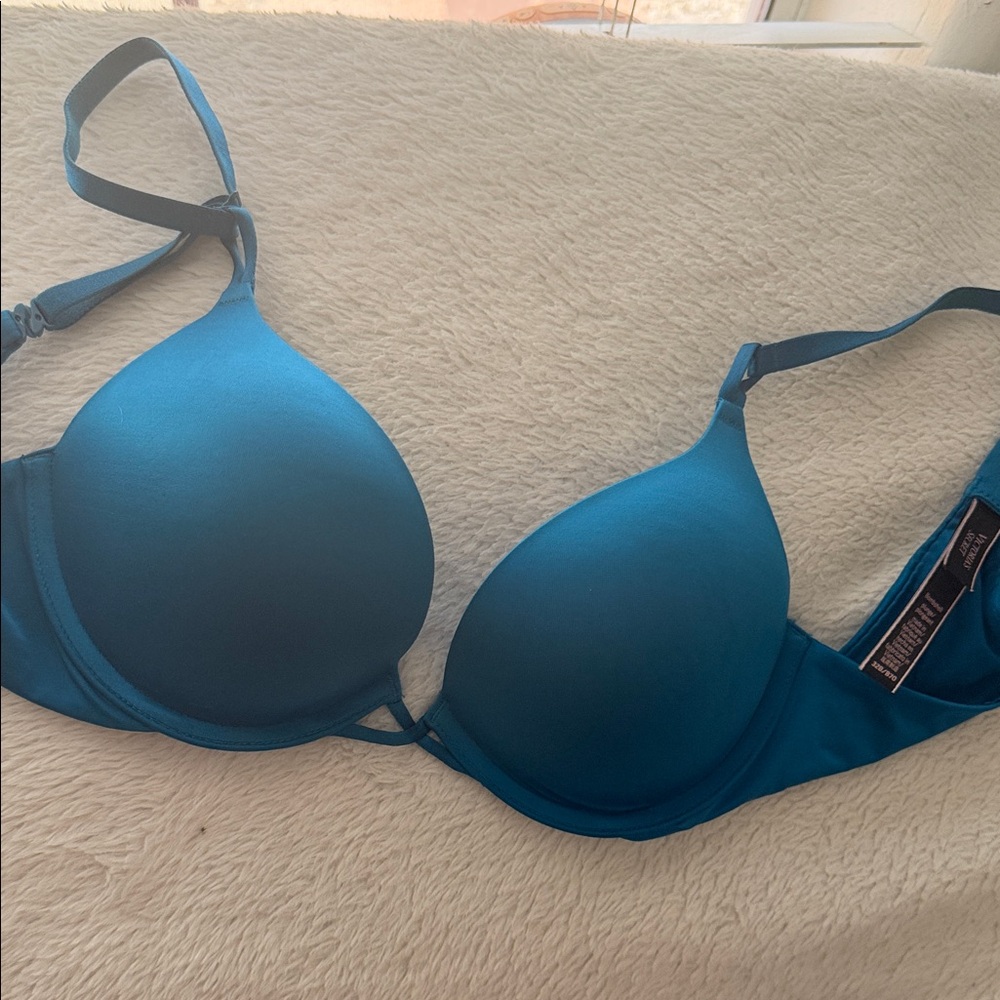 Victoria's Secret Teal Blue Molded Bombshell Push-Up Bra